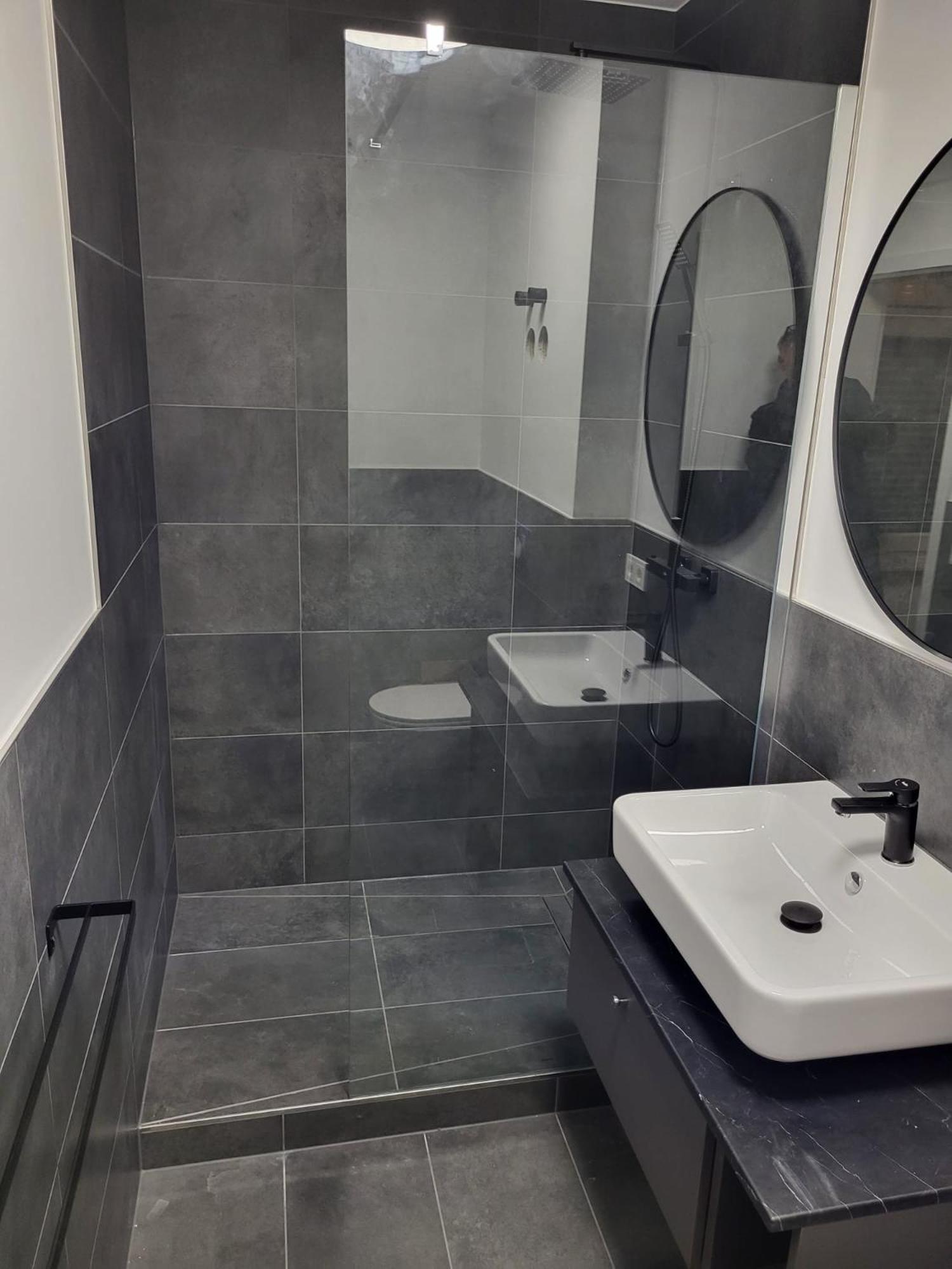 Midami 24H Hotel Self-Checkin Schwanau Ngoại thất bức ảnh