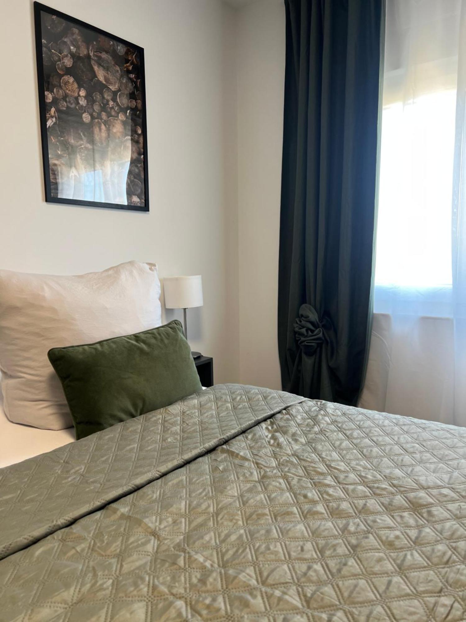Midami 24H Hotel Self-Checkin Schwanau Ngoại thất bức ảnh